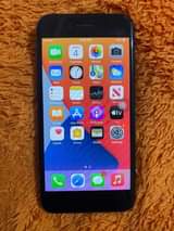 A picture of iPhone 7 32GB