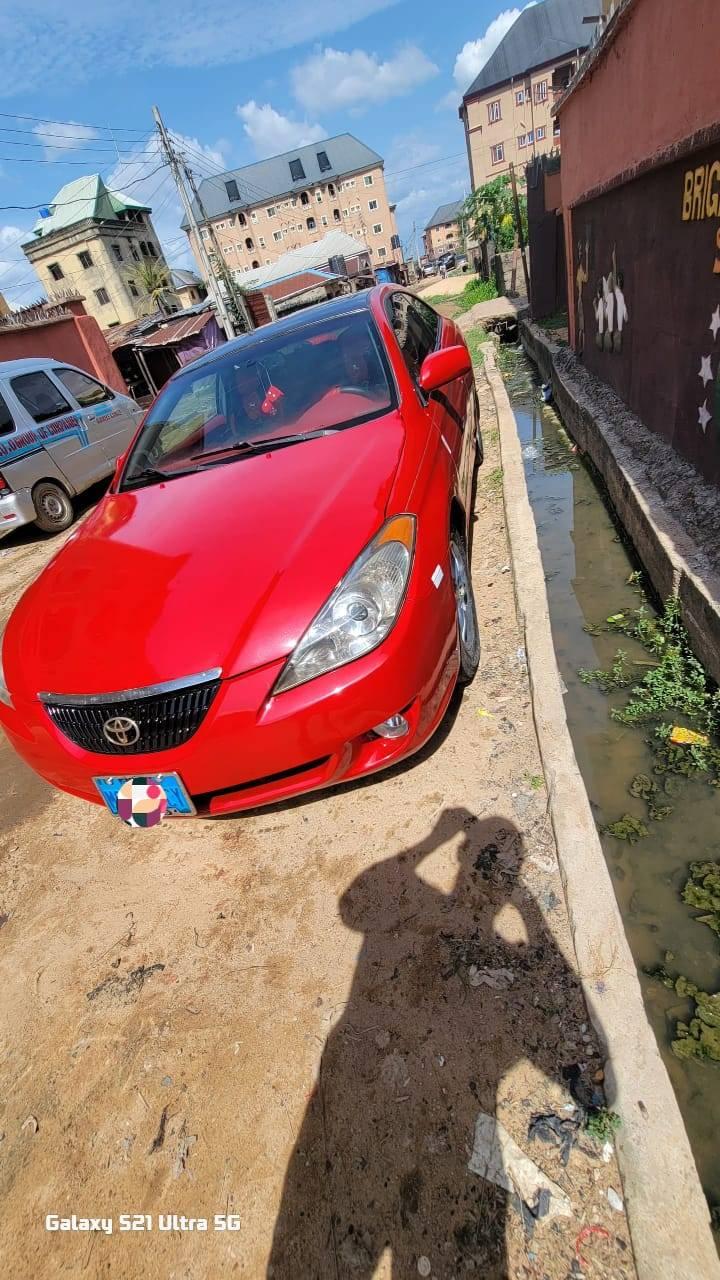 A picture of 2007 Toyota camry solara
