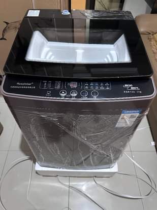 A picture of 12kg Semi Automatic Washing Machine 749 000Tsh