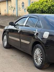 A picture of Toyota Camry spider sound engine good gear chilling Ac fully