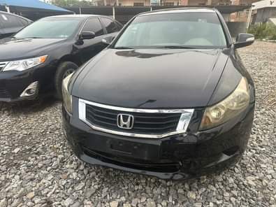 A picture of sound 2008 Honda accord with civic engine low fuel Price