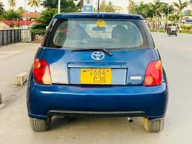 A picture of Toyota ist milion 6 9 Ipo mwanza Automatic Engine safi