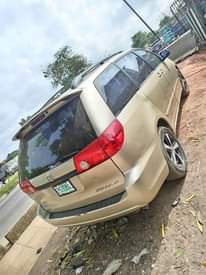 A picture of URGENT SALE MUST GO THIS WEEKEND Clean Reg 07 Toyota