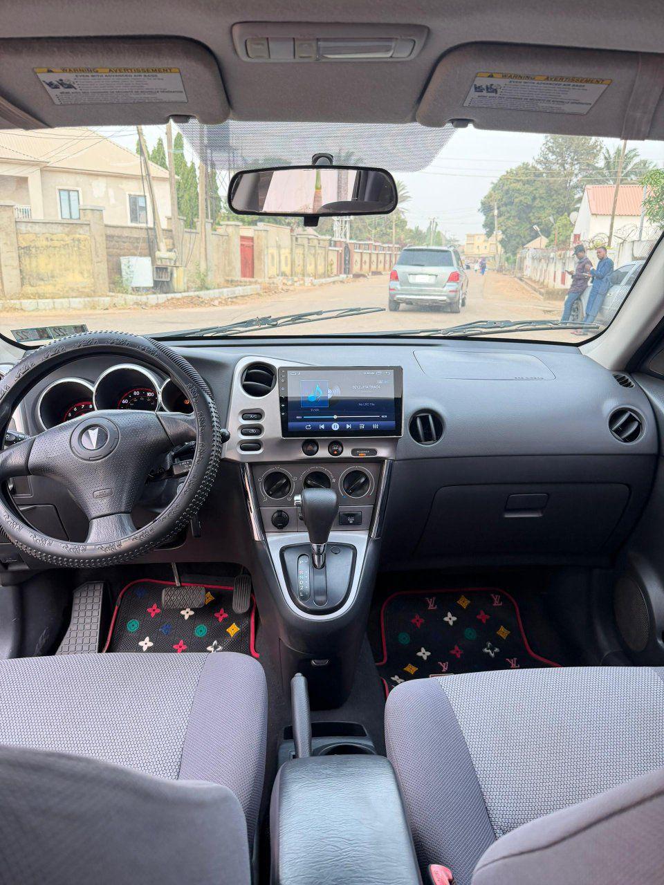 A picture of 2006 Pontiac vibe