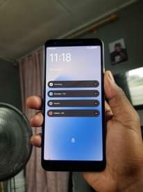 A picture of Google Pixcel 3axl Gb 64 price 210k tu nipo ubungo