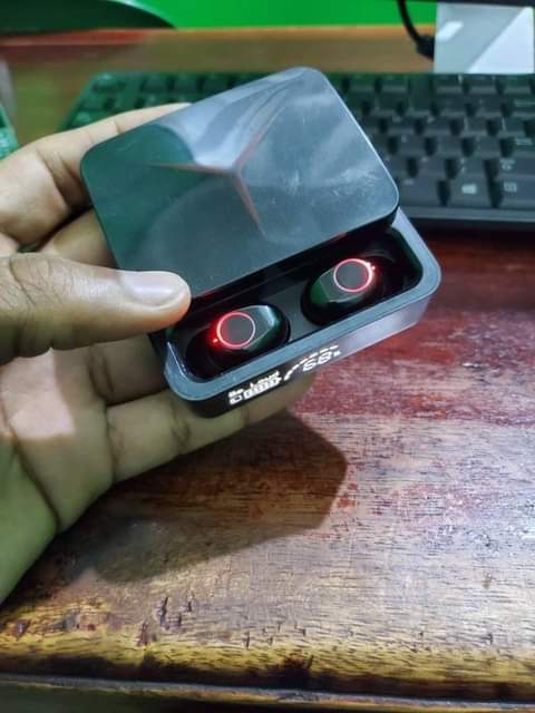 A picture of Earbuds