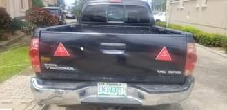A picture of 2006 TOYOTA TACOMA TRUCK