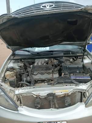 A picture of Camry 04 XLE