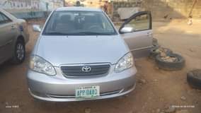 A picture of Super clean in and out 06 corolla