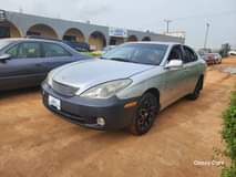 A picture of Clean 2005 Lexus ES330 Price 1 980 Best price Very