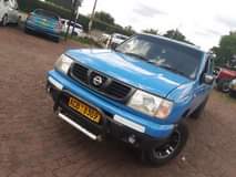 used nissan hardbody