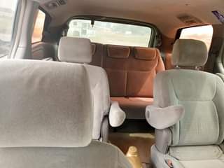 A picture of Toyota Sienna 2006