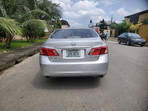 A picture of Belgium grade 2008 Lexus Es350 Double panoramic roof Engine untouched