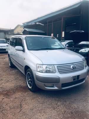 A picture of Toyota Probox Succeed