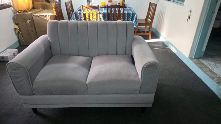 A picture of sofa set