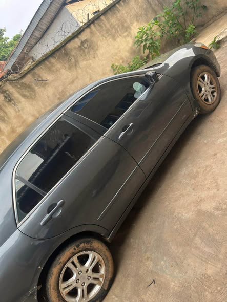 A picture of 2008 Honda DC