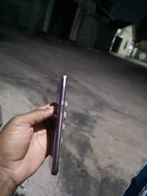 A picture of Samsung s9
