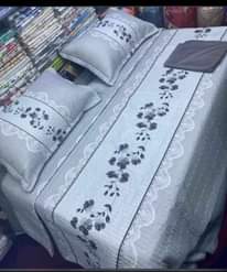 A picture of New designs cotton bedspreads Package has One bedsheet two pillowcases