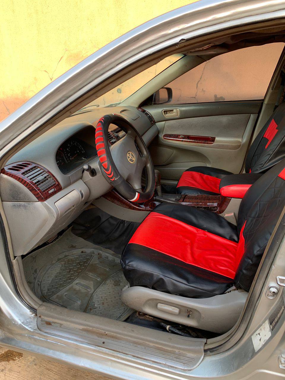 A picture of Toyota Camry 2003