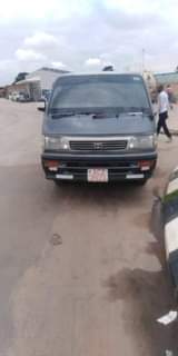 used toyota hiace