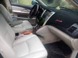 A picture of Read carefully Dealers offer 2005 Lexus RX330