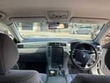 A picture of TOYOTA CROWN