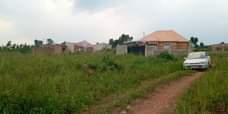 A picture of Plot on quick sale Size 25x50ft located matugga kiwebwa near