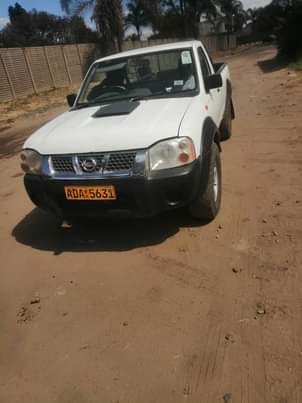 used nissan hardbody