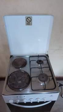 A picture of house old