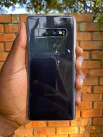 A picture of Kim phones gadgets
