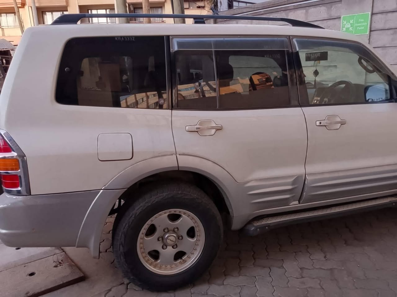 mitsubishi shogun