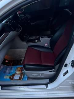 saloon cars