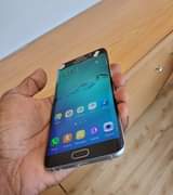 A picture of S6edge