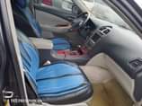 A picture of Highest grade pencil color Lexus ES 330 everything is intact