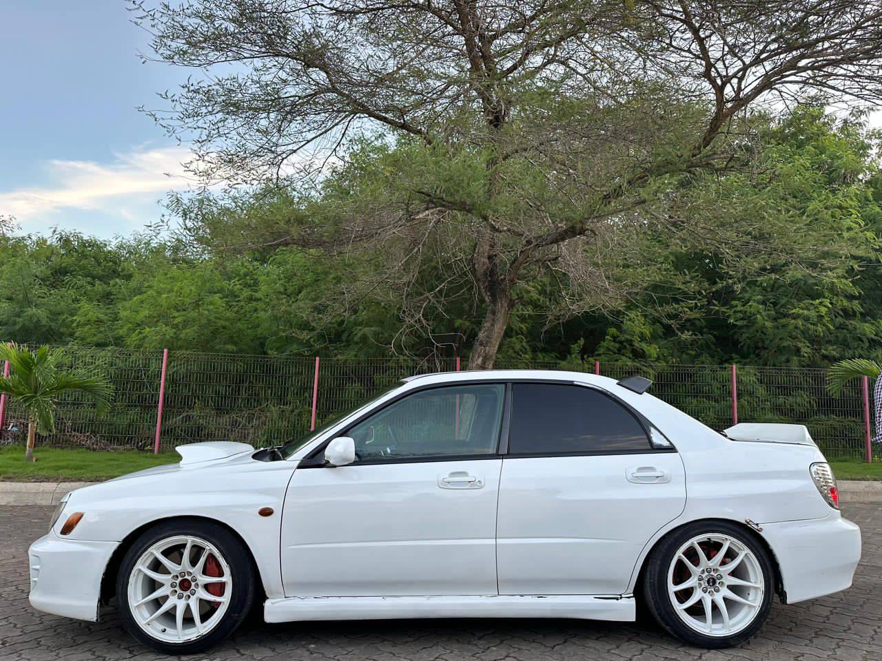 A picture of Price Bei 22.8M SUBARU IMPREZA WRX Manual 5 GEARS HKS