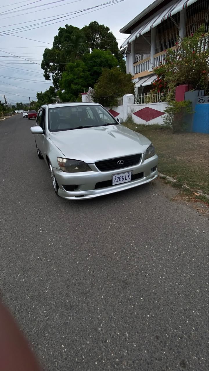 2000 cars