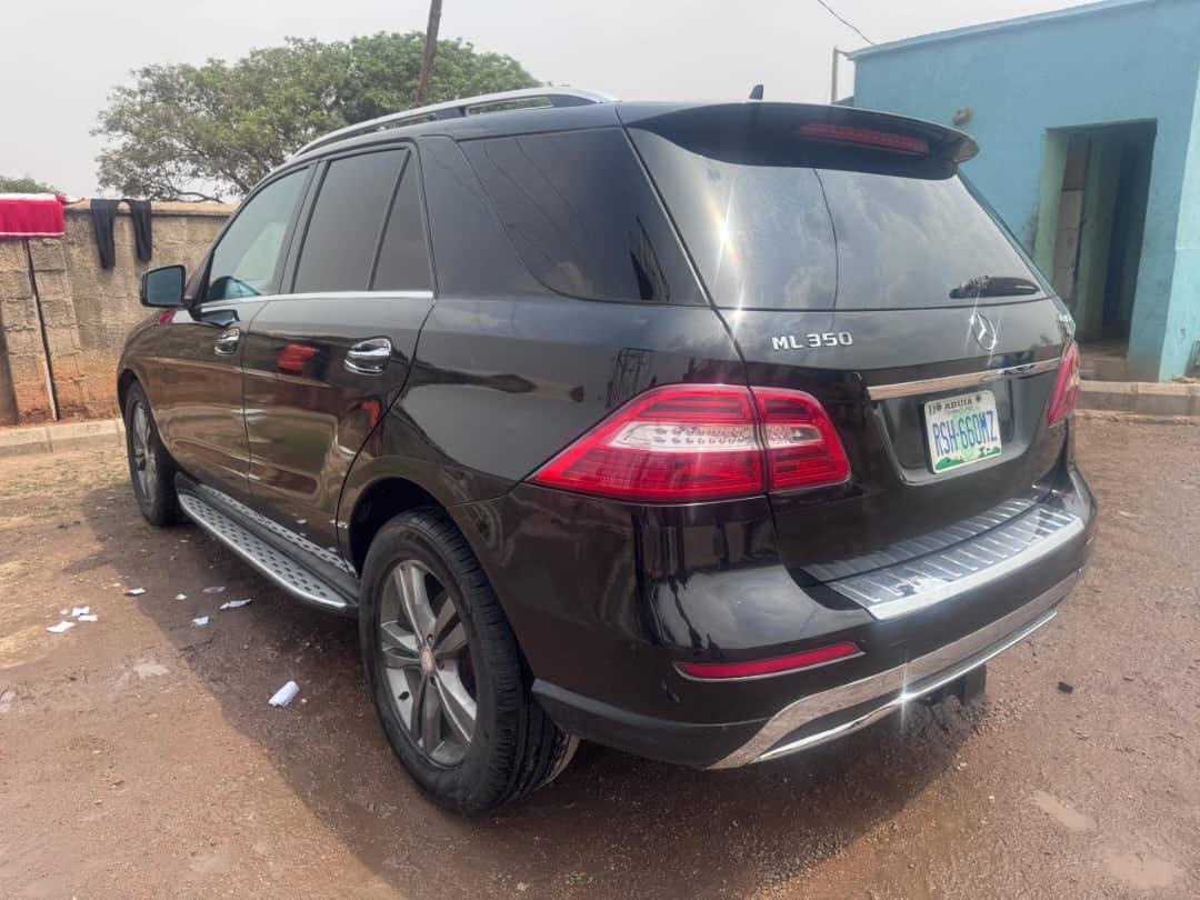 A picture of Distress sale 2013 ML350 buy