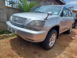A picture of TOYOTA HARRIER MODEL 2002 CC 2 2 SMALL ENGINE PRICE