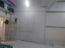 shops