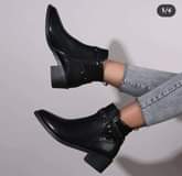 A picture of Ladies shoes
