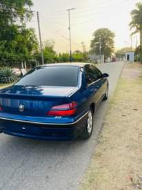 A picture of Foreign used Peugeot 406 2004