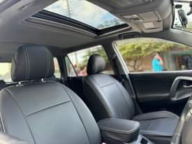 A picture of TOYOTA VANGUARD