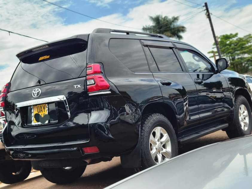 A picture of Toyota land Cruiser