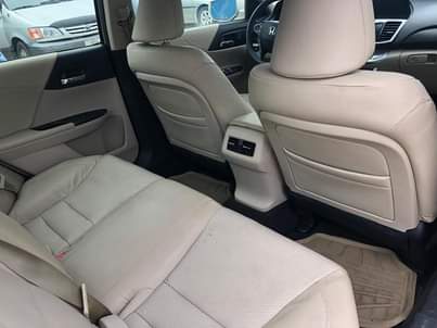 A picture of Honda Accord 2014