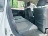 A picture of TOYOTA Landcruiser V8