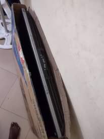 A picture of Sony tv inch 40