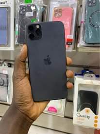 A picture of iphone 11 pro max