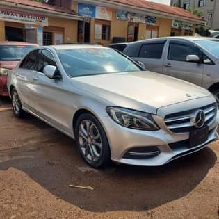 A picture of Mercedes Benz C180 88m