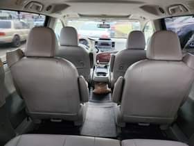 A picture of 2012 model sienna engin ND gear untouched ac cool in