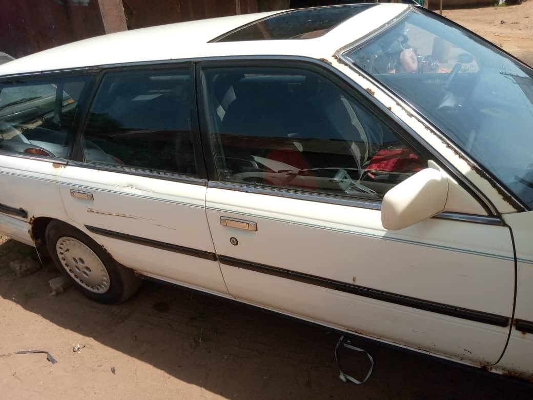 A picture of Distress sale Toyota Camry wagon